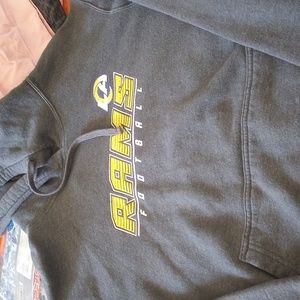 L Rams Football pullover hoodie sweeter